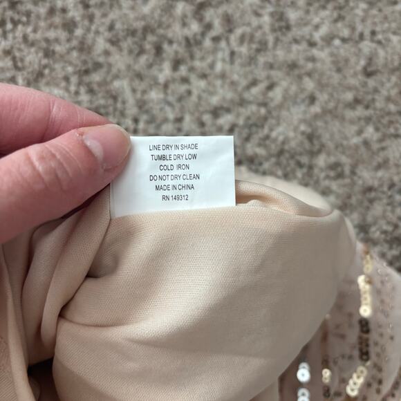 Pink Sequined Off the Shoulder Romper Sabrina Carpenter Taylor Swift Sparkly S - Picture 11 of 11